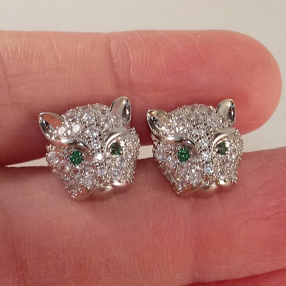 Sterling Silver Emerald Diamond Zircon Panther Cat Stud Earrings Women's Gift - Picture 10 of 12